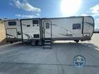 2019 Forest River Rv Rockwood Signature Ultra Lite 8327SS