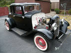 1932 Ford Coupe Black