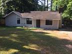 222 Peartree Ln, Riverdale, GA