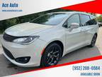 2020 Chrysler Pacifica White, 26K miles