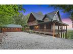 Morganton 6BR 4.5BA, Luxury lodge style retreat completely