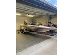 20 foot Skeeter fish ski