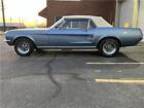 1967 Ford Mustang Convertible 1967 Ford Mustang convertible Brittany blue fully