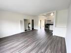 $1495/245 S RAMPART BLVD. #307 TOP FLOOR, STUDIO, 1 Bth, Lots of light! Ren.