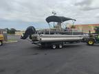 24 foot Sun Tracker Fishin Barge 22 DLX