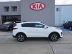 2020 Kia Sportage White, 40K miles