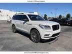 2020 Lincoln Navigator White, 71K miles