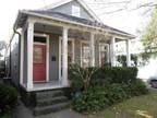 Beautifully 2bed 2.5bath Renovated Single Family Home in New Orleans