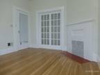 Must See Updated Russian Hill 2bd Apt w/ W/D in Unit!