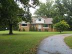 9213 Fairground Rd, Louisville, Ky 40291