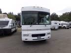 2004 Winnebago Winnebago Sightseer 30B 30ft