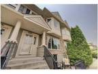 2 bed, 2 bath townhome in the heart of Eden Prairie