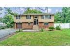 3 BREZA CT, East Northport, NY 11731 Single Family Residence For Sale MLS#