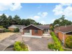 4 bedroom bungalow for sale in Fairfield Green, Four Marks, Alton, Hampshire