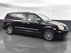 2013 Chrysler Town & Country