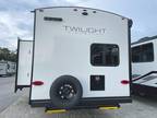 2024 Cruiser RV Twilight Signature TWS-25BH 25ft