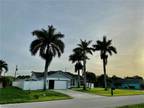1221 SE 36TH ST, CAPE CORAL, FL 33904 Single Family Residence For Sale MLS#