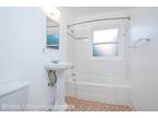 2 Bedroom 1 Bath In Portland OR 97202