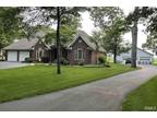 984 S PRAIRIEWOOD DR, Rochester, IN 46975 Single Family Residence For Sale MLS#