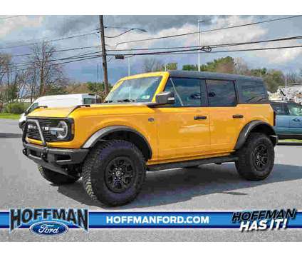2022UsedFordUsedBroncoUsed4 Door Advanced 4x4 is a Orange 2022 Ford Bronco Car for Sale in Harrisburg PA