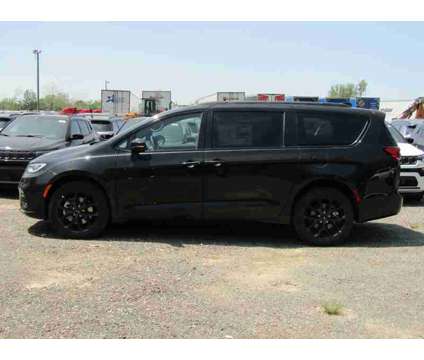 2023NewChryslerNewPacificaNewAWD is a Black 2023 Chrysler Pacifica Car for Sale in Brunswick OH