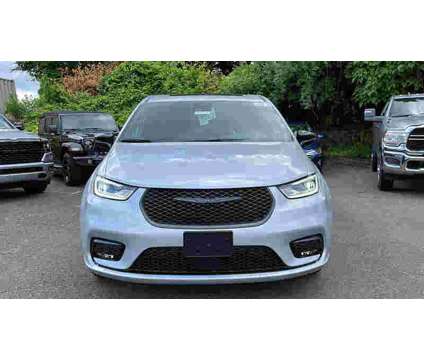 2023NewChryslerNewPacificaNewFWD is a Silver 2023 Chrysler Pacifica Car for Sale in Danbury CT