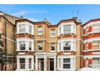 2 bedroom flat for rent in Crewdson Road, Oval, SW9
