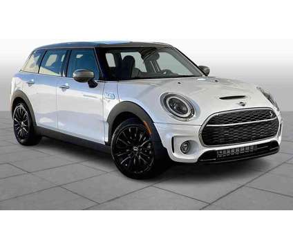 2024NewMININewClubmanNewFWD is a White 2024 Mini Clubman Car for Sale in Arlington TX