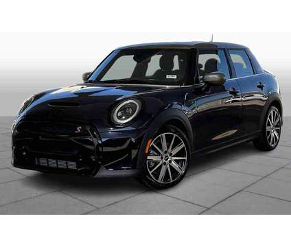 2024NewMININewHardtop 4 DoorNewFWD is a Black 2024 Mini Hardtop Car for Sale in Arlington TX