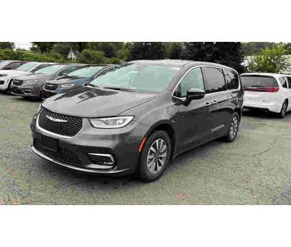 2023NewChryslerNewPacificaNewFWD is a Grey 2023 Chrysler Pacifica Car for Sale in Danbury CT