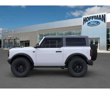 2023NewFordNewBroncoNew2 Door Advanced 4x4 is a White 2023 Ford Bronco Car for Sale in Harrisburg PA