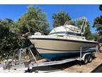 1989 Skipjack 24 Sportsfisher Flybridge