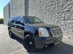 2008 GMC Yukon Denali AWD Black, Low Miles