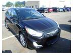 2013 Hyundai Accent SE