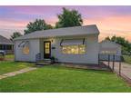 Sedalia 2BR 1BA, Vintage meets Modern! From the Roof to the