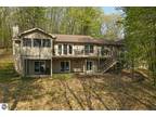 9 ISLAND VIEW DR, Traverse City, MI 49696 Single Family Residence For Sale MLS#