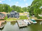 209 S Lakeside Dr