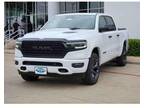 2023New Ram New1500New4x4 Crew Cab 5 7 Box