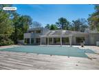 5 Bedroom In East Quogue NY 11942