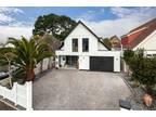 3 bedroom detached house for sale in Panorama Road, Poole, BH13