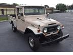 1967 Toyota FJ45 3.9L Manual Pickup