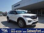 2023 Ford Explorer White, new