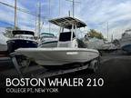 Boston Whaler Dauntless 210 Center Consoles 2014