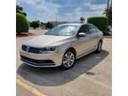 2015 Volkswagen Jetta 1.8T SE Sedan 4D