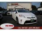 2015 Toyota Prius 5dr HB Two (Natl)