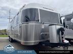 2024 Airstream Flying Cloud 30FBB Bunk Twin 30ft