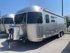2023 Airstream Flying Cloud 30RB 30ft