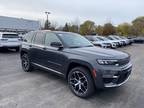 2023 Jeep Grand Cherokee Summit Reserve