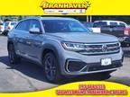 2020 Volkswagen Atlas Cross Sport 3.6L V6 SE w/Technology 4Motion