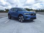 2024 Volvo XC40 B5 Plus Bright Theme